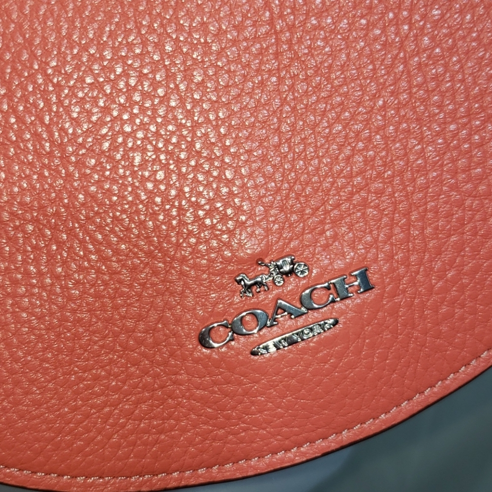 NWT Coach Ellen Crossbody Leather Bag Tangerine - Picture 6 of 13